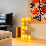 Alphabet - Jufferstraat 10 Appartement *