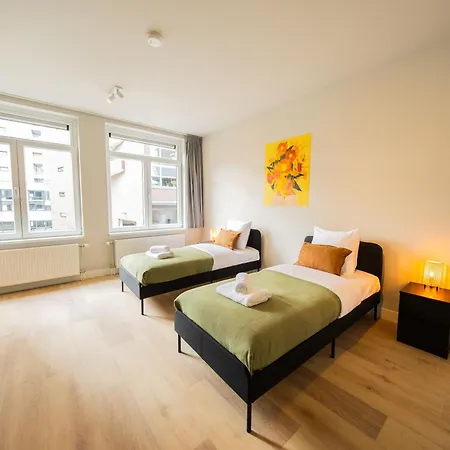 Rotterdam Oasis 3 Bdr Apartment Juf 公寓