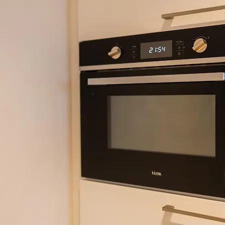 Alphabet - Jufferstraat 10 *