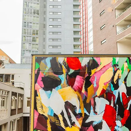 Alphabet - Jufferstraat 10 * Роттердам