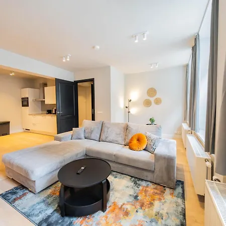 Alphabet - Jufferstraat 10 * Роттердам