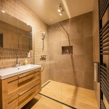 Alphabet - Jufferstraat 10 רוטרדם