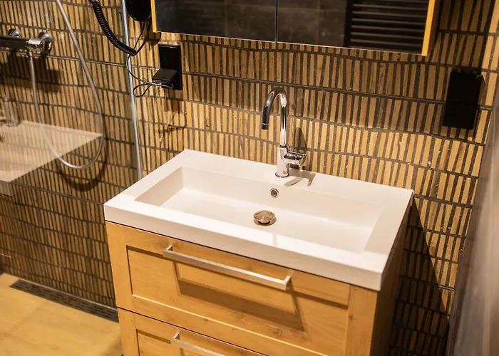 Apartman Alphabet - Jufferstraat 10 *