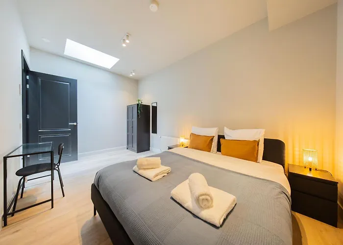 Alphabet - Jufferstraat 10 *